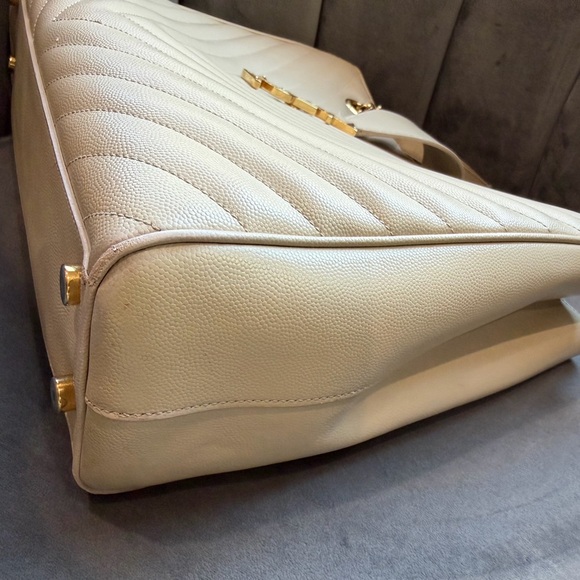 Reserved- YSL Matelasse Quilted Shopper Tote Bag beige gold - Picture 13 of 17